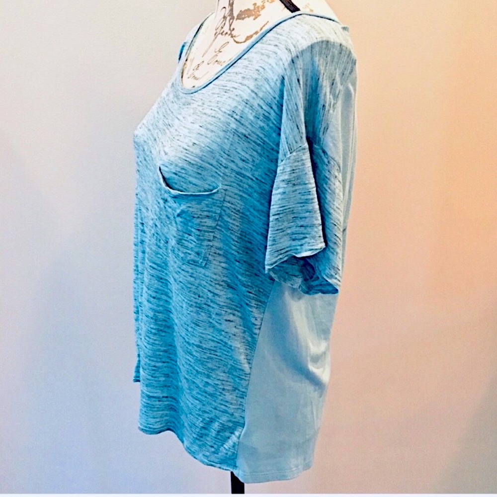 American Eagle 🦅 split butterfly back soft shirt - Picture 6 of 8